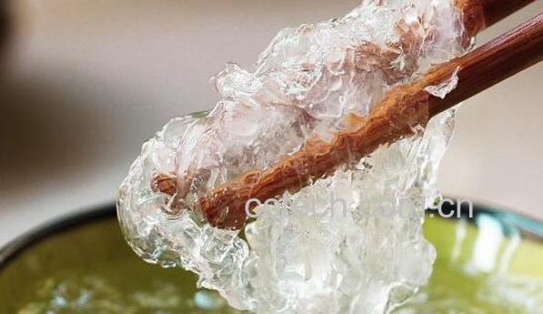 燕窝的功效与作用禁忌-0