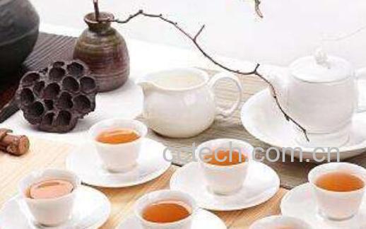 陶瓷茶具的茶垢如何清洗 陶瓷茶具发黄怎么清洗-0