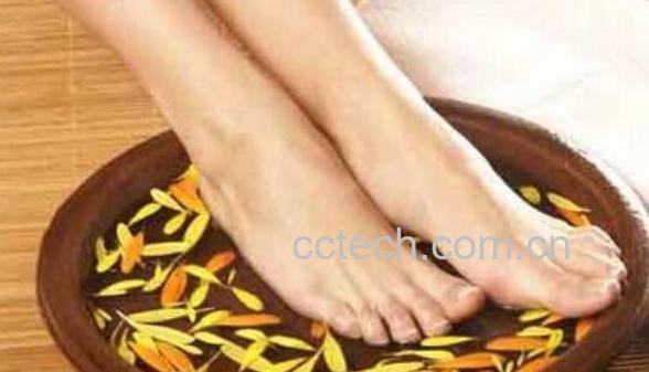 米醋泡脚的功效与作用-1
