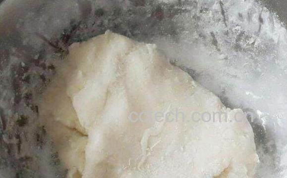 和面放油和不放油区别 和面放油好吃吗-1