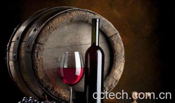 红酒怎么喝是正确的　-1