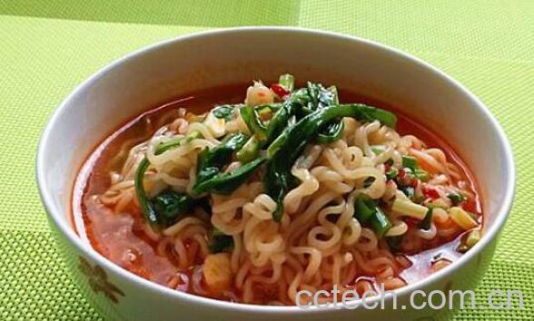 吃方便面的危害有哪些 常吃方便面的十大危害-0