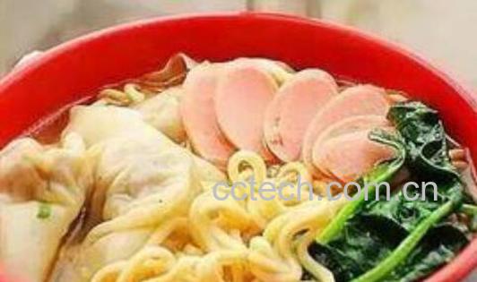 吃方便面的危害有哪些 常吃方便面的十大危害-1