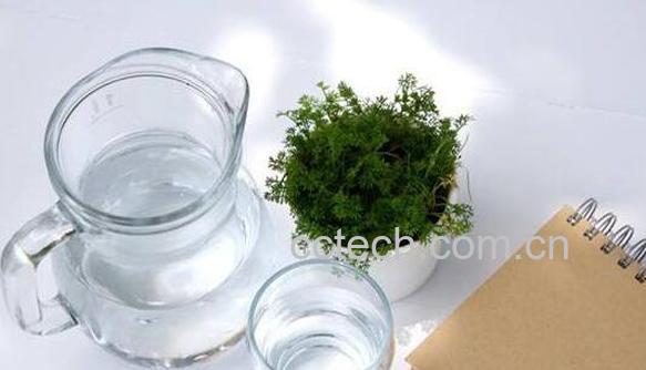 淡盐水的作用与功效 喝淡盐水的坏处-0