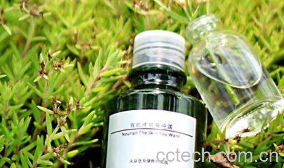 洋甘菊纯露的功效及作用-0