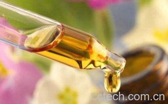 精油护发的功效与用法-0