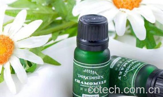 洋甘菊精油如何泡脚 洋甘菊精油泡脚的好处-0