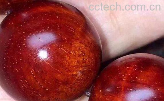 小叶紫檀的功效与作用 小叶紫檀的鉴别方法-1