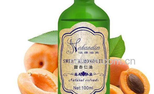 杏仁精油的功效与作用-0