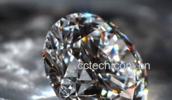 锆石和钻石的区别-1