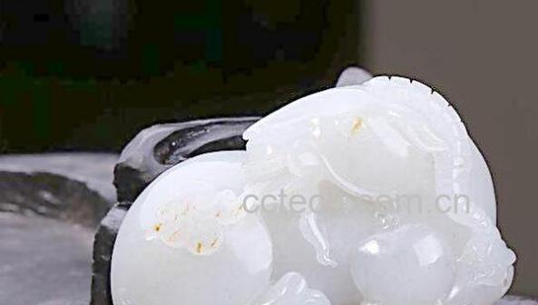 和田玉怎么鉴别 真假和田玉的鉴别方法-0