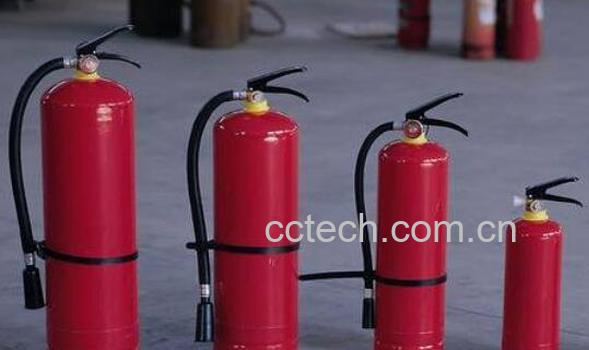 干粉灭火器的使用方法-1