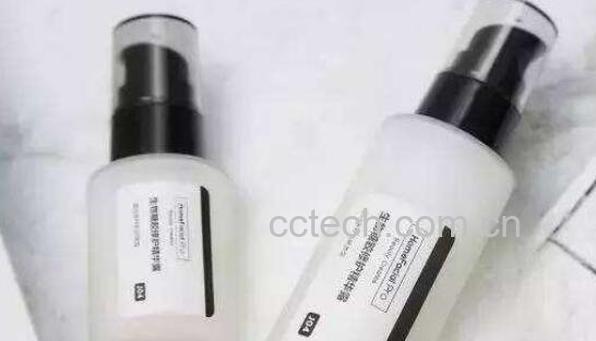 精华液的正确使用方法-1