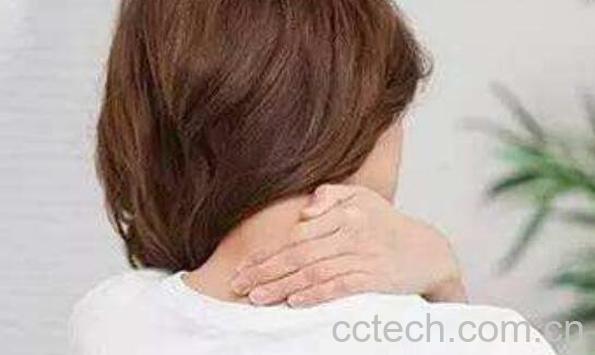 落枕怎么办 脖子落枕最快恢复办法-1
