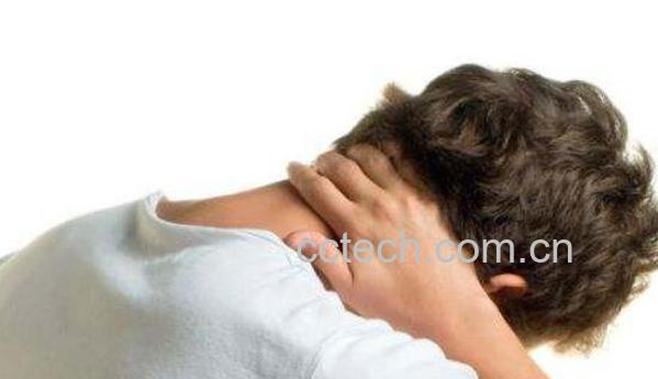 落枕怎么办好得快 脖子落枕最快治愈方法-0