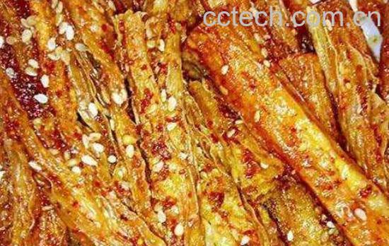 如何用面粉自制辣条 面粉制作简易辣条做法-1