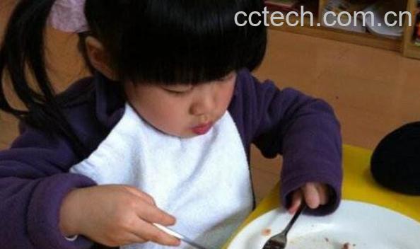 西餐礼仪刀叉用法 西餐的用餐礼仪有哪些-1