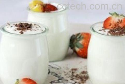 喝酸奶的好处和坏处有哪些-0