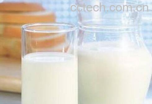 喝羊奶的好处和坏处有哪些-1