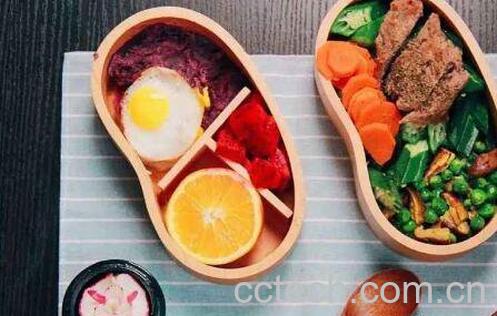 晚饭不吃对身体有害吗 不吃晚饭的危害-1