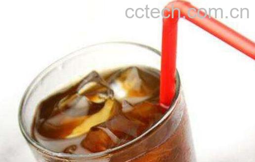 碳酸饮料的危害 经常喝碳酸饮料有什么危害-1