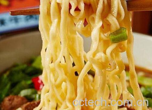 方便面的危害有哪些 方便面吃多了会怎么样-1