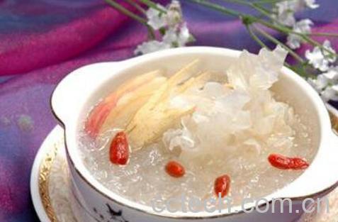 燕窝的功效与作用 燕窝的吃法-0