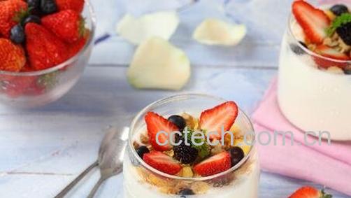 喝酸奶的好处有哪些-0