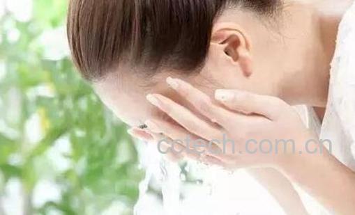 怎样用白醋洗脸 白醋洗脸有什么好处-0