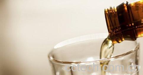 枸杞冰糖泡酒-0