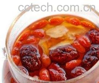 人参枸杞红枣泡酒-0