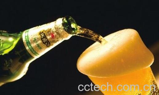 用什么啤酒洗头好-0