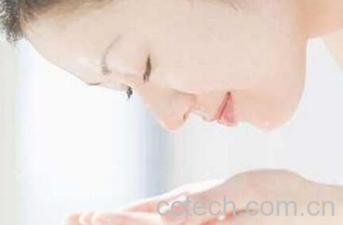 果蔬百科白醋洗脸的好处与注意事项-0