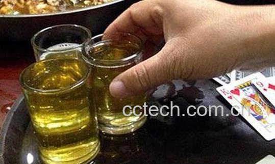 果蔬百科酗酒的危害有哪些 -0