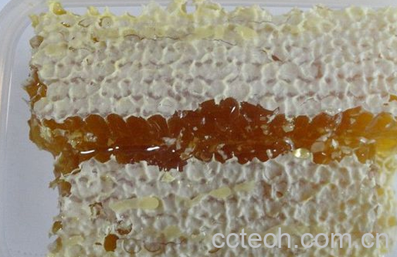 果蔬百科吃蜂巢蜜的注意事项-0