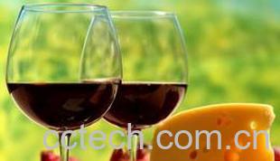 果蔬百科喝红酒的好处和坏处介绍-0