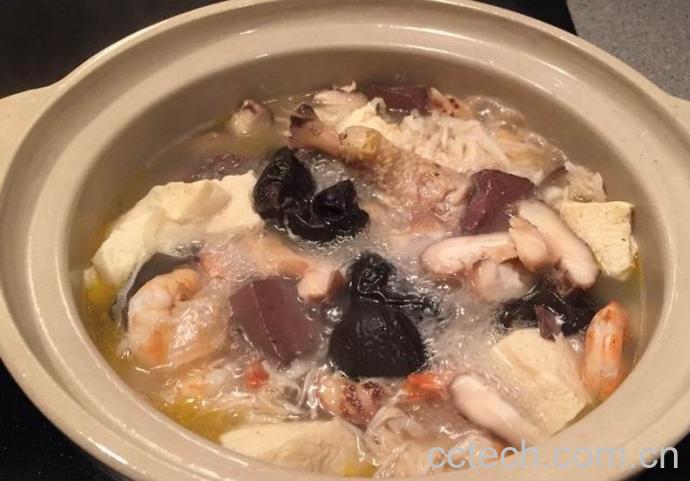 果蔬百科紫砂锅煲汤好吗 紫砂锅有毒吗-0