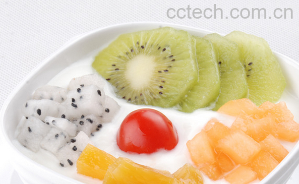 果蔬百科女人喝酸奶的好处有哪些-0