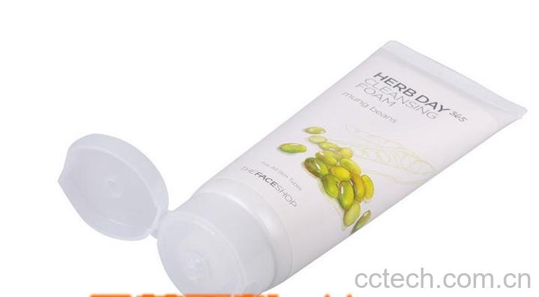 果蔬百科洗面奶有效期是多久 洗面奶的用途有哪些-0