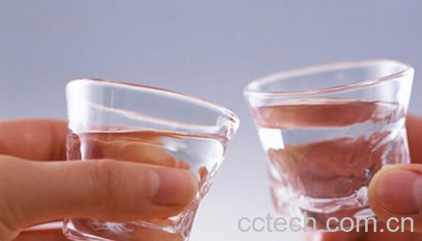 果蔬百科喝酒的危害有哪些-0