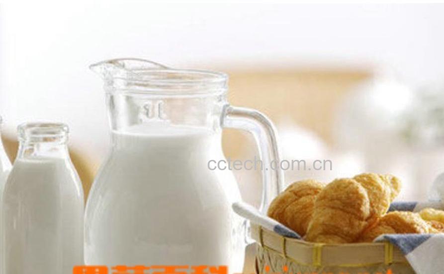 果蔬百科夏天喝牛奶会上火吗-0