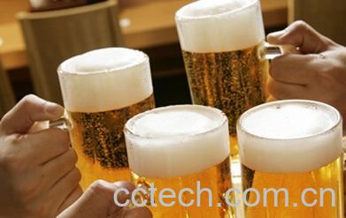 果蔬百科喝啤酒的好处和坏处-0