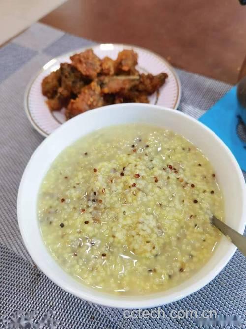黎麦米小米一起煮粥