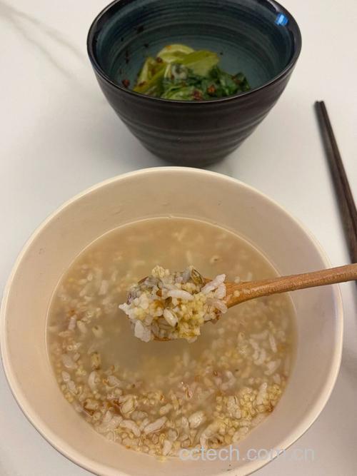 青稞米能煮粥吗 青稞米吃法与作用