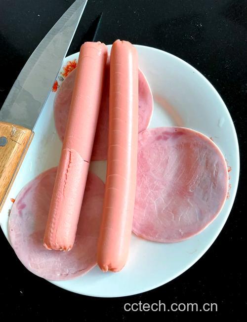 火腿肠功效与作用原料介绍营养分析适宜人群食用指导食疗作用