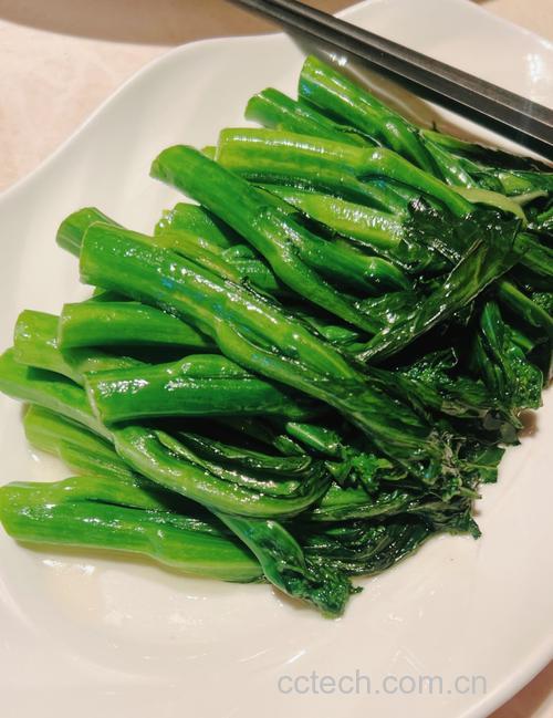 芥蓝功效与作用原料介绍营养分析适宜人群食用指导食疗作用食材文化