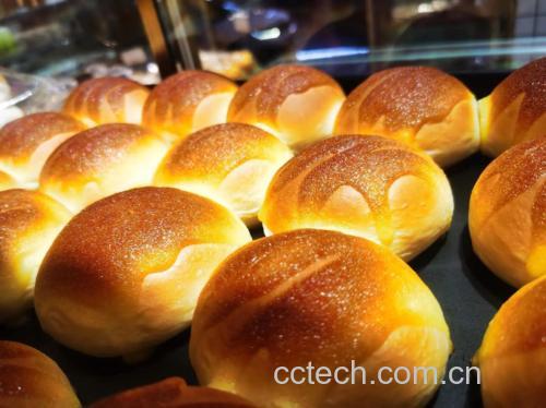 面包功效与作用原料介绍营养分析适宜人群食疗作用