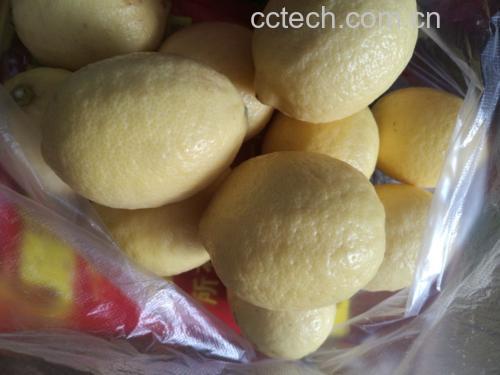 尤力克柠檬实物与检测报告:柠檬酸5.2g/100g、钾138mg/100g 鲜柠檬营养成分对比图