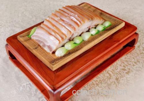 红提芝士塔