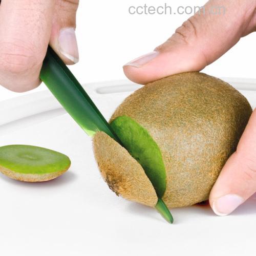 不同剥枇杷方法对比图示